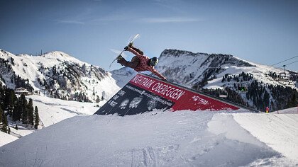 sciare_snowpark_madonna_di_campiglio_shutterstock