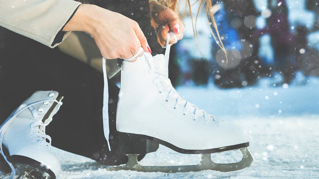 Vacanza sulle Dolomiti per provare il pattinaggio su ghiaccio
