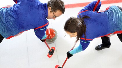 squadra_curling_shutterstock