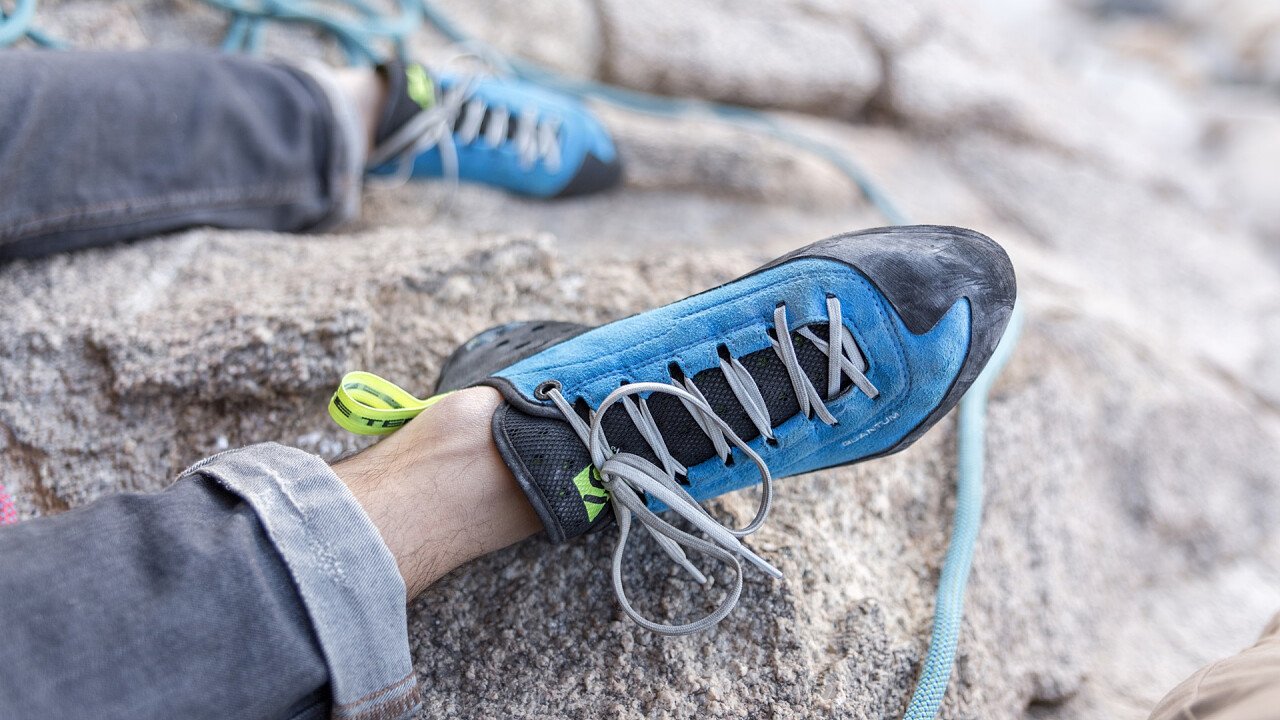 scarpette_arrampicatore_isorepublic