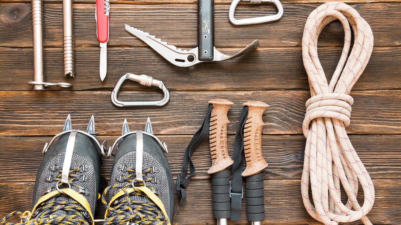 attrezzatura_arrampicata_ghiaccio_shutterstock
