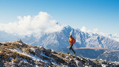 donna_seceda_ortisei_sky_running_shutterstock