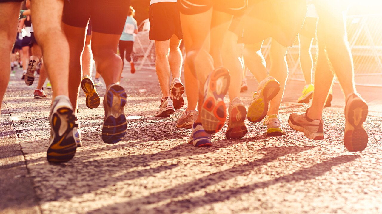 maratoneti_maratona_cittadina_Shutterstock