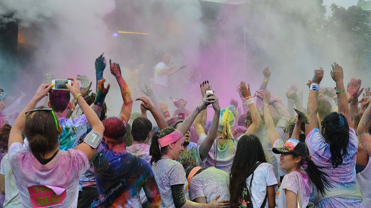 festa_corsa_color_runcolor_pixabay_GLady