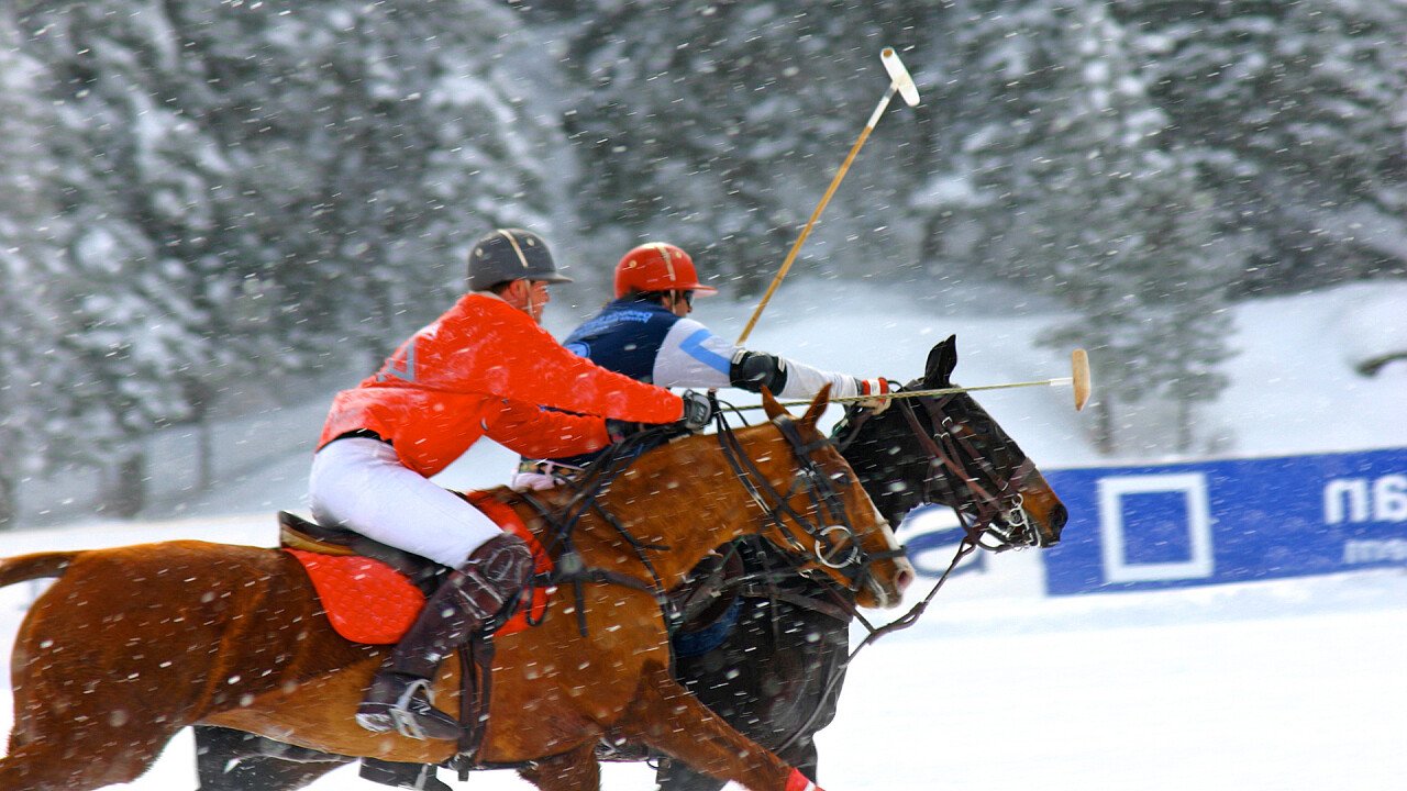 giocare_winter_polo_shutterstock