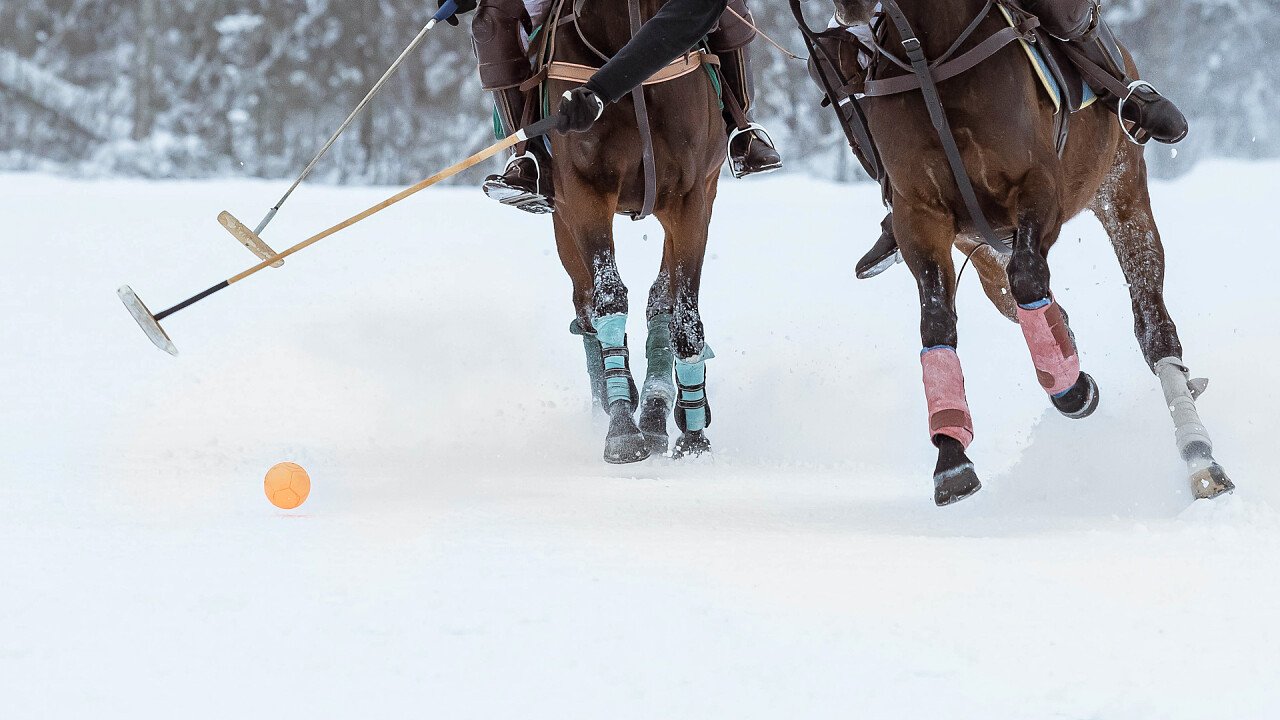 inverno_sport_winter_polo_shutterstock