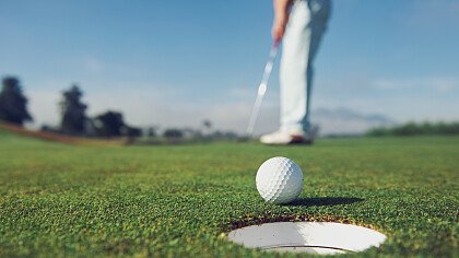 golf_sulla_neve_iStock