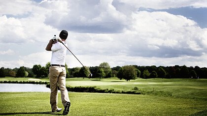 golf_sulla_neve_iStock