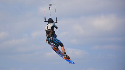 kitesurf_al_lago_pixabay_baluda