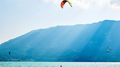 kitesurf_al_lago_pixabay_baluda