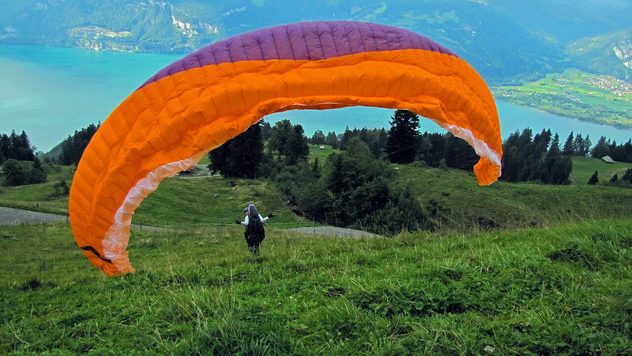 partenza_parapendio_pixabay_-21150