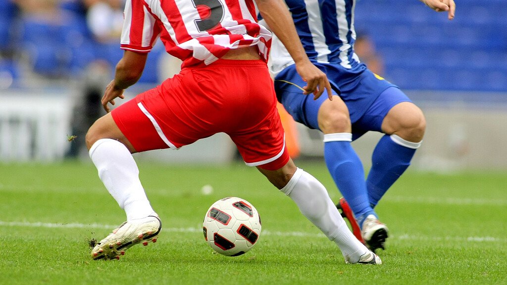 Vacanze sportive: giocare a calcio circondati dalle Dolomiti