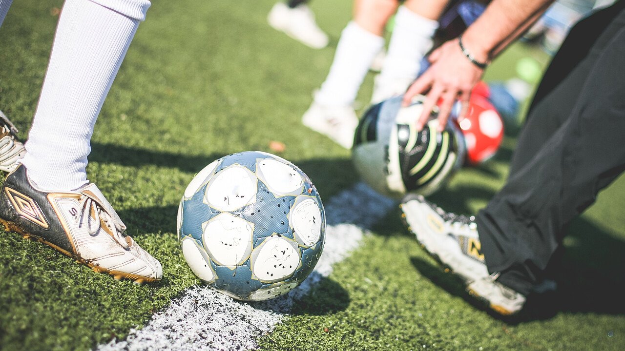 allenamento_giocatori_calcio_picjumbo