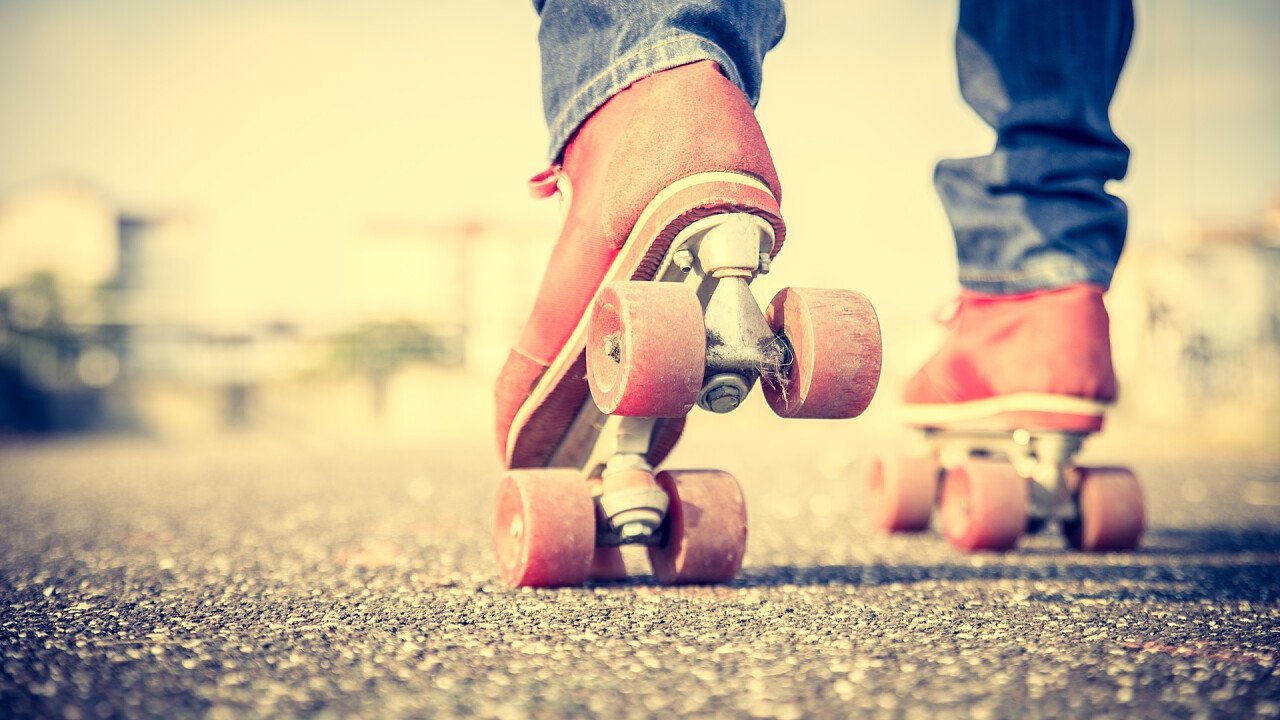 dettaglio_pattino_rotelle_shutterstock