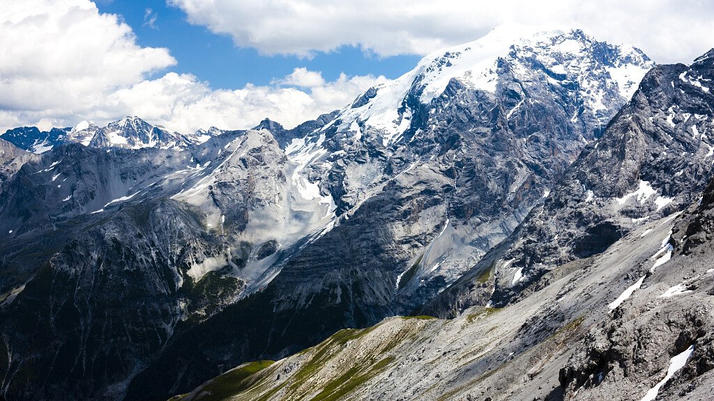 Sciare a Trafoi all'Ortles sul Passo Stelvio nell'Ortler Skiarena